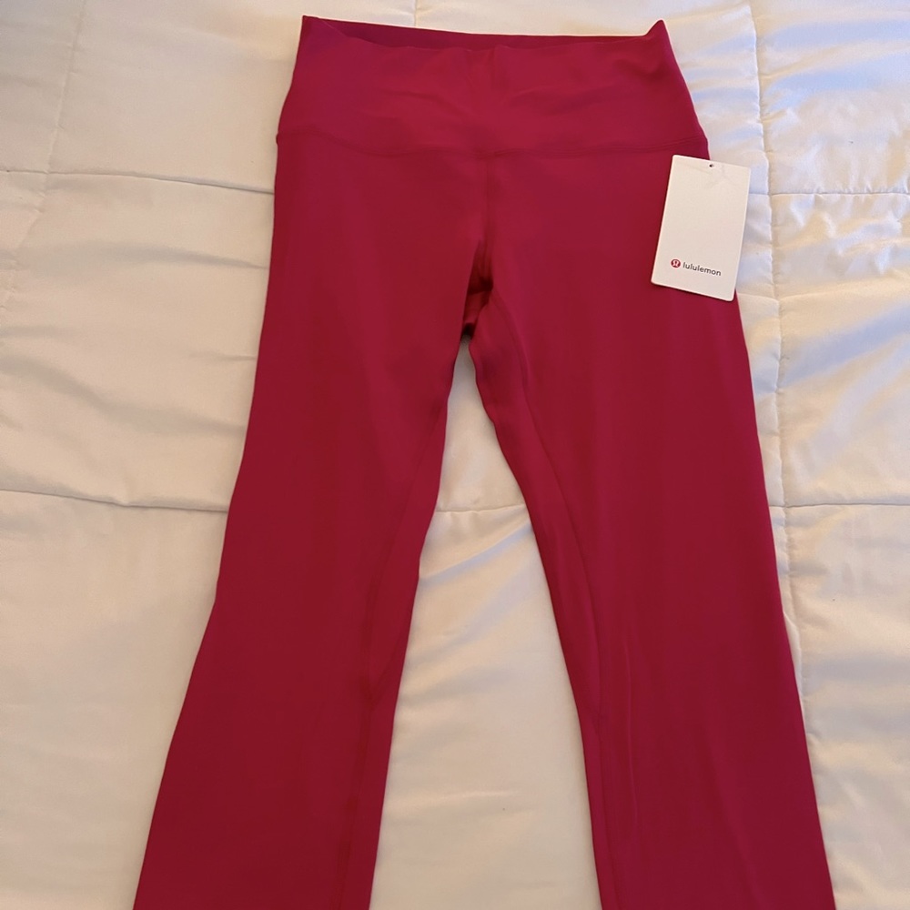 NWT Lululemon Align Ruby Red Crop 21” Leggings- Size 8